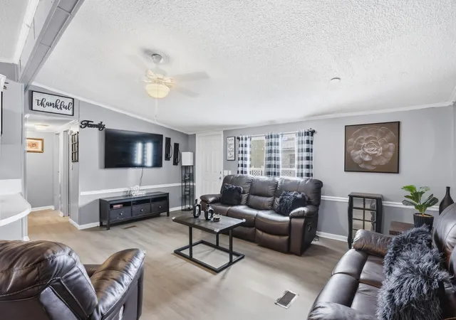 Photo 2 of Manufactured home for sale at 3802 Stern Dr, Conway, SC 29526 | MLS# 2622244 | Listing updated on 2026-09-09