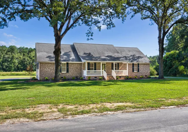 Photo 2 of Single family home for sale at 1576 Carl Rd, Conway, SC 29526 | MLS# 2622269 | Listing updated on 2026-09-13