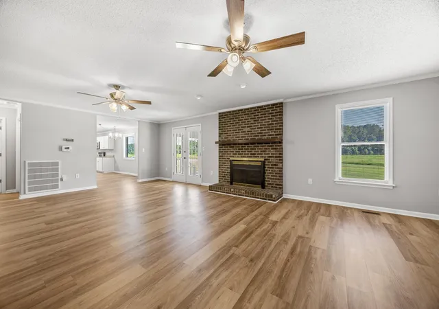 Photo 4 of Single family home for sale at 1576 Carl Rd, Conway, SC 29526 | MLS# 2622269 | Listing updated on 2026-09-13
