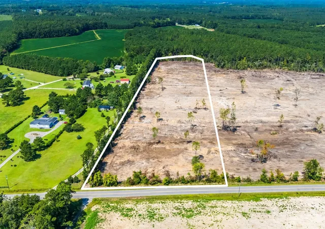 Photo 2 of Sale Pending at 2850 Gause Rd, Loris, SC 29569 | MLS# 2622273 | Listing updated on 2026-10-06