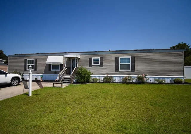 Manufactured home for sale at 1032 Leebury Ln, Conway, SC 29526 | MLS# 2622278