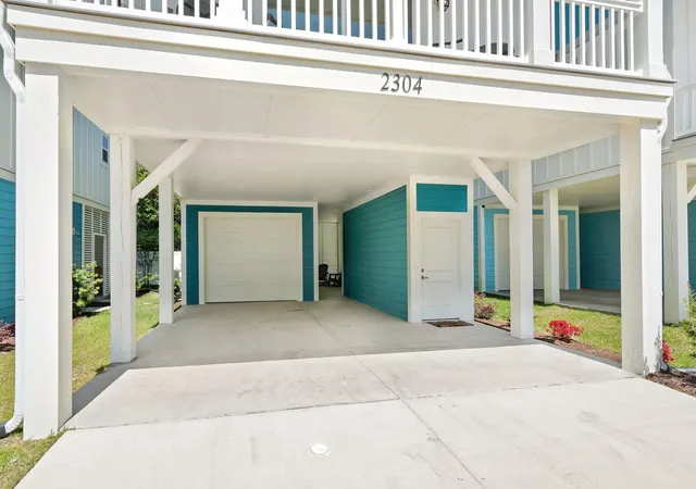 Photo 3 of Single family home for sale at 2304 Seaseeker Ln, Myrtle Beach, SC 29577 | MLS# 2622280 | Listing updated on 2026-09-12