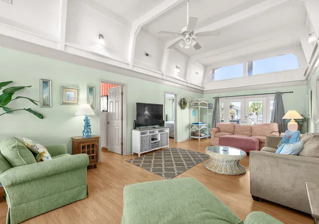 Photo 4 of Single family home for sale at 308 54th Avenue N, North Myrtle Beach, SC 29582 | MLS# 2622318 | Listing updated on 2026-09-10