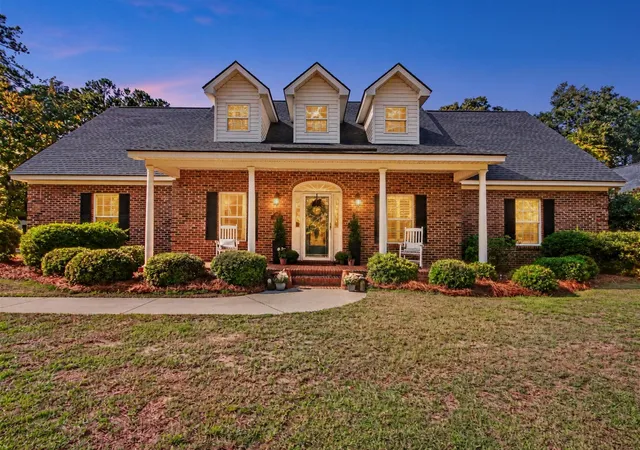 Photo 2 of Single family home for sale at 387 Robin Dr, Georgetown, SC 29440 | MLS# 2622334 | Listing updated on 2026-09-11