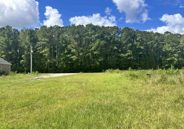 Photo 2 of Sale Pending at 935 Suggs St, Loris, SC 29569 | MLS# 2622343 | Listing updated on 2026-09-13