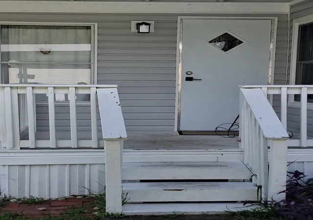 Photo 2 of Manufactured home for sale at 138 Offshore Dr, Murrells Inlet, SC 29576 | MLS# 2622345 | Listing updated on 2026-09-11