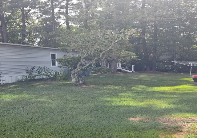 Photo 4 of Manufactured home for sale at 138 Offshore Dr, Murrells Inlet, SC 29576 | MLS# 2622345 | Listing updated on 2026-09-11