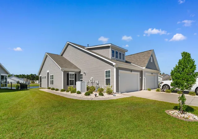 Photo 3 of Single family home for sale at 544 Courtridge Loop, Conway, SC 29526 | MLS# 2622347 | Listing updated on 2026-10-05