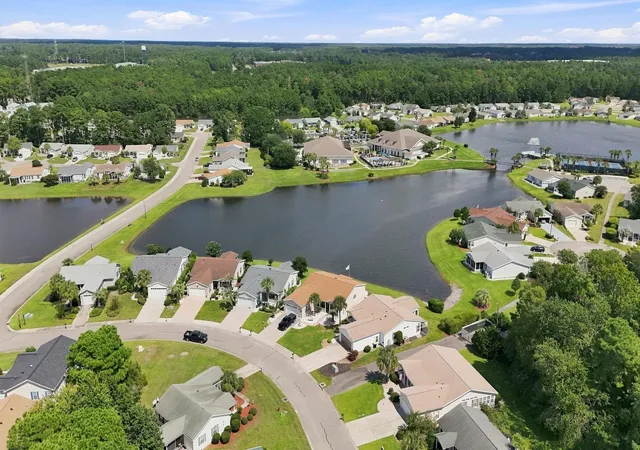 Photo 2 of Manufactured home for sale at 225 Wellspring Dr, Conway, SC 29526 | MLS# 2622348 | Listing updated on 2026-09-11