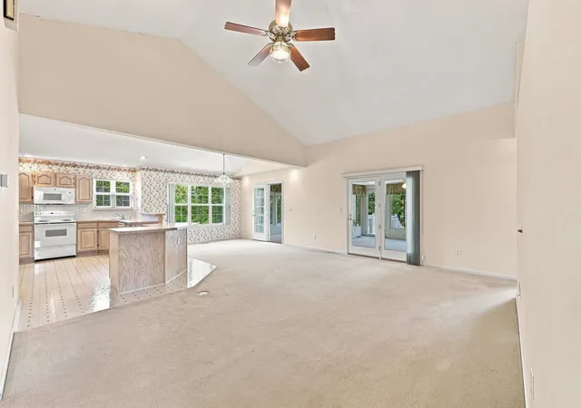 Photo 2 of Single family home for sale at 4172 Fairway Dr, Little River, SC 29566 | MLS# 2622389 | Listing updated on 2026-10-01