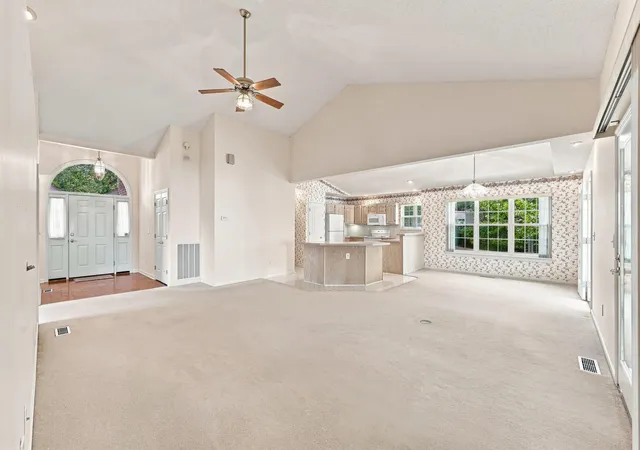 Photo 3 of Single family home for sale at 4172 Fairway Dr, Little River, SC 29566 | MLS# 2622389 | Listing updated on 2026-10-01