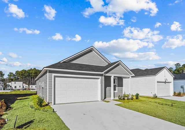 Photo 2 of Single family home for sale at 613 Green Valley Way, Loris, SC 29569 | MLS# 2622414 | Listing updated on 2026-09-10