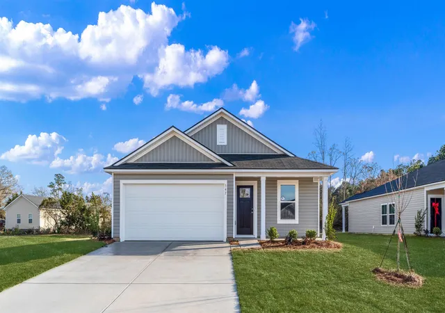 Photo 3 of Single family home for sale at 613 Green Valley Way, Loris, SC 29569 | MLS# 2622414 | Listing updated on 2026-09-10