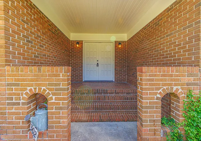 Photo 3 of Sale Pending at 302 Cleveland St, Mullins, SC 29574 | MLS# 2622420 | Listing updated on 2026-09-25