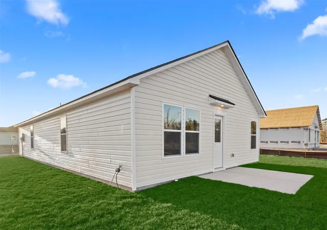Photo 3 of Single family home for sale at 637 Green Valley Way, Loris, SC 29569 | MLS# 2622421 | Listing updated on 2026-09-10