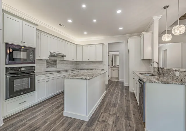 Photo 4 of Single family home for sale at 922 Bear Lake Dr, Longs, SC 29568 | MLS# 2622424 | Listing updated on 2026-09-10