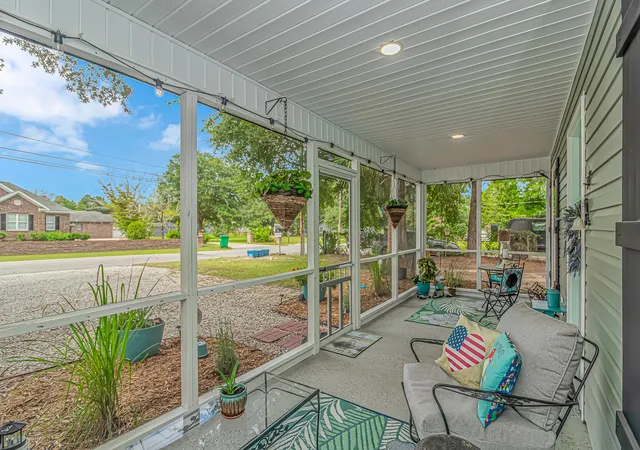 Photo 4 of Single family home for sale at 1014 Whitton St, Georgetown, SC 29440 | MLS# 2622434 | Listing updated on 2026-09-14