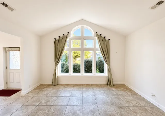 Listing Photo 4 - Condo for sale in building located at 1459 Saint Thomas Cir, Myrtle Beach, SC 29577 - Unit #F2