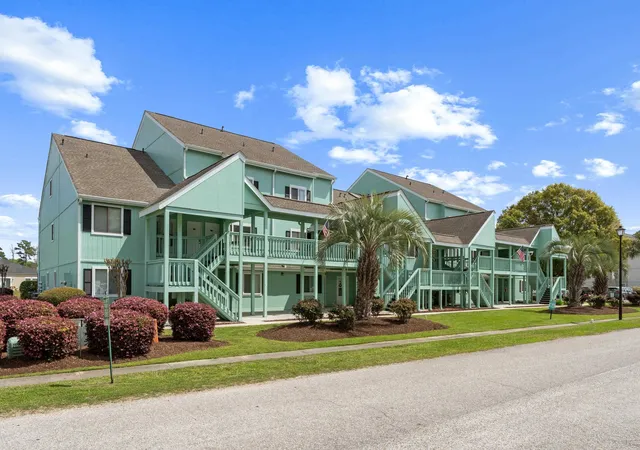 Listing Photo 4 - Condo for sale in building located at 1930 Bent Grass Dr, Surfside Beach, SC 29575 - Unit #40R