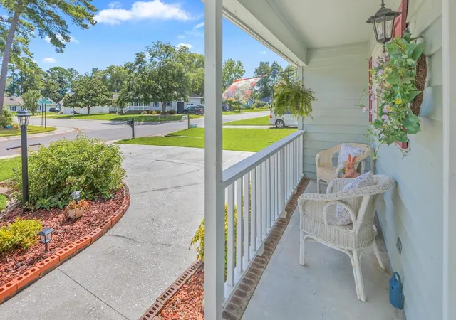 Photo 3 of Sale Pending at 207 Berkshire Dr, Myrtle Beach, SC 29588 | MLS# 2622463 | Listing updated on 2026-09-14