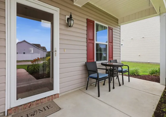 Photo 3 of Single family home for sale at 2716 Desert Rose St, Little River, SC 29566 | MLS# 2622533 | Listing updated on 2026-09-11