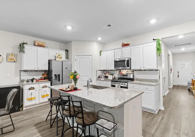 Photo 3 of Single family home for sale at 347 Black Pearl Way, Myrtle Beach, SC 29588 | MLS# 2622542 | Listing updated on 2026-09-12