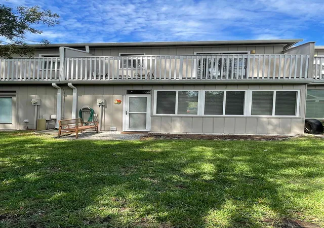Photo 3 of Townhouse for sale at 910 Villa Dr #910, North Myrtle Beach, SC 29582 | MLS# 2622561 | Listing updated on 2026-09-12