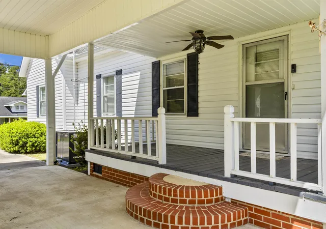 Photo 4 of Single family home for sale at 603 S Main St, Lake View, SC 29563 | MLS# 2622585 | Listing updated on 2026-09-12