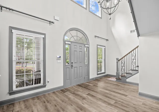 Photo 3 of Mansion for sale at 4333 Hunters Wood Dr, Murrells Inlet, SC 29576 | MLS# 2622622 | Listing updated on 2026-10-06