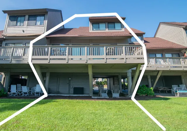 Photo 3 of Sale Pending at 52 Lakeview Cir #98, Pawleys Island, SC 29585 | MLS# 2622649 | Listing updated on 2026-10-04