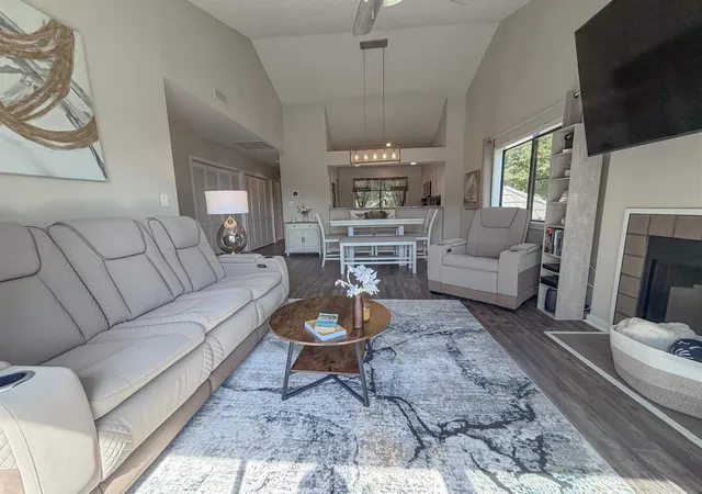 Listing Photo 4 - Condo for sale in building located at 141 Hartland Dr, Myrtle Beach, SC 29572 - Unit #5-D