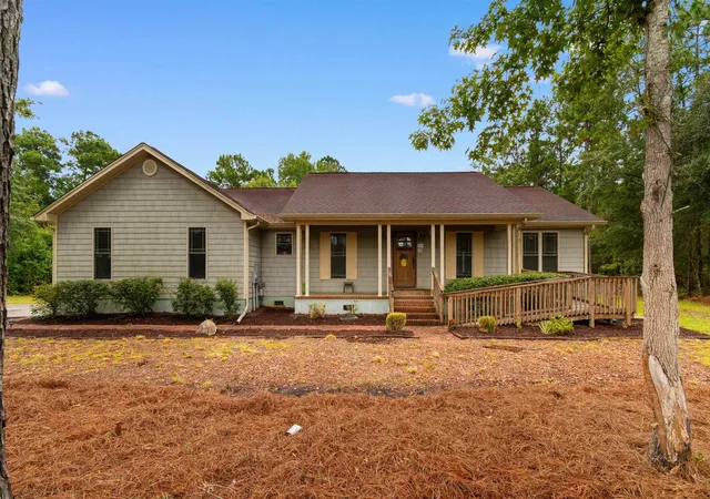 Single family home for sale at 301 Deer Run Ave, Georgetown, SC 29440 | MLS# 2622677