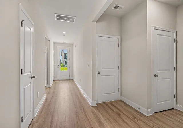 Photo 4 of Single family home for sale at 490 Calhoun Dr, Myrtle Beach, SC 29577 | MLS# 2622678 | Listing updated on 2026-09-14