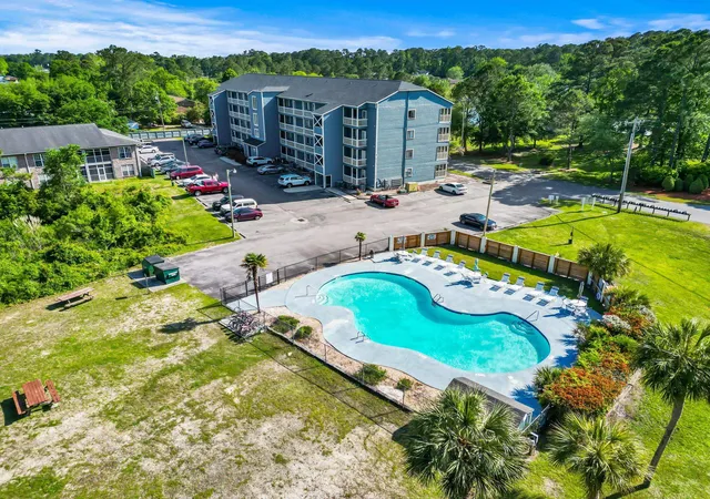 Listing Photo 5 - Condo for sale in building located at 4015 Fairway Dr, Little River, SC 29566 - Unit #303