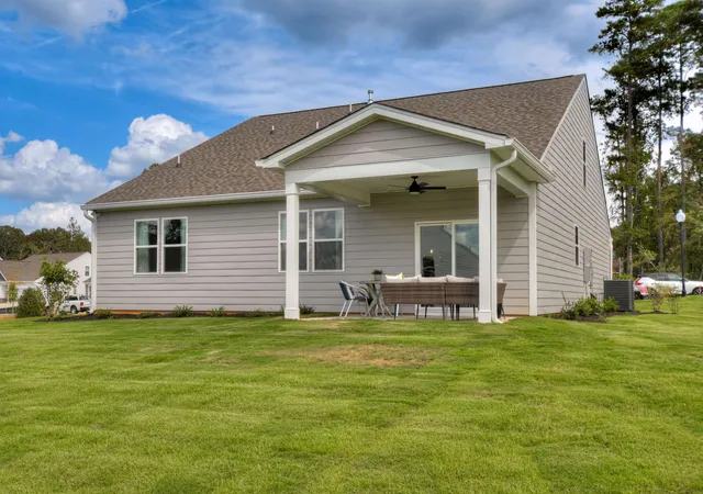 Photo 2 of Single family home for sale at 221 River Birch Dr, Loris, SC 29569 | MLS# 2622710 | Listing updated on 2026-09-14