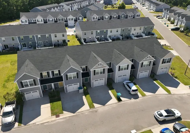 Photo 3 of Townhouse for sale at 301 Granada St #D, Myrtle Beach, SC 29579 | MLS# 2623171 | Listing updated on 2026-10-22