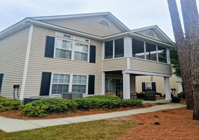 Photo 3 of Single family home for sale at 1372 Cottage Dr, Myrtle Beach, SC 29577 | MLS# 2624702 | Listing updated on 2026-10-22
