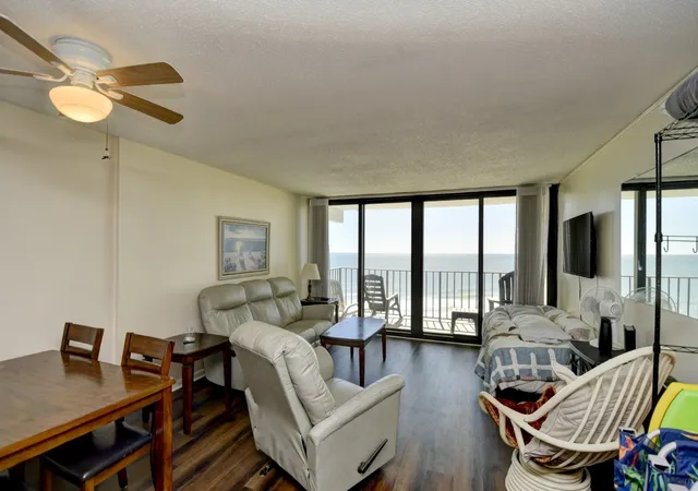 Listing Photo 5 - Condo for sale in building located at 1210 N Waccamaw Dr, Murrells Inlet, SC 29576 - Unit #507