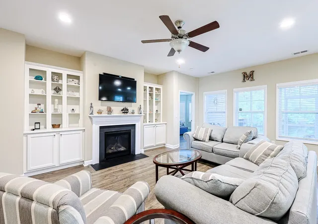 Photo 2 of Single family home for sale at 145 Astoria Park Loop, Conway, SC 29526 | MLS# 2625680 | Listing updated on 2026-10-22