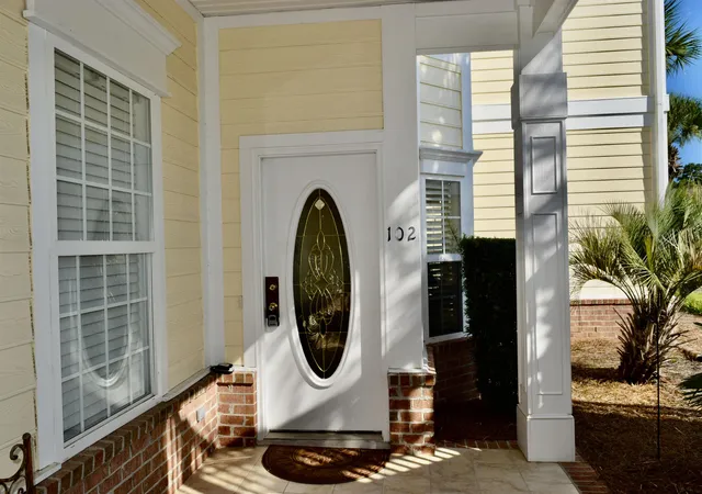 Photo 3 of Condo for sale at 28 Tern Pl #102, Pawleys Island, SC 29585 | MLS# 2625687 | Listing updated on 2026-10-22