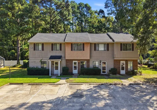 Photo 1 of Townhouse for sale at 55 Beaver Pond Loop #14, Pawleys Island, SC 29585 | MLS# 2625751 | Listing updated on 2026-10-23