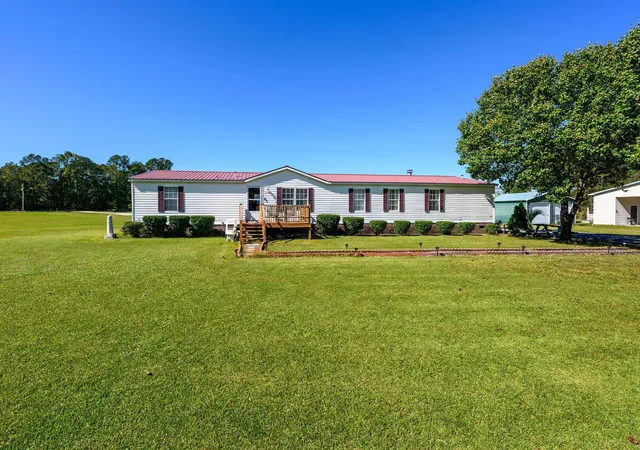 Manufactured home for sale at 5372 Party Pines Rd, Conway, SC 29526 | MLS# 2625752