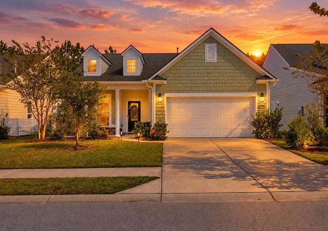 Photo 2 of Single family home for sale at 1204 Prescott Cir, Myrtle Beach, SC 29577 | MLS# 2625795 | Listing updated on 2026-10-22