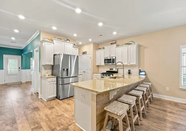 Photo 3 of Single family home for sale at 1160 Yorkshire Pkwy, Myrtle Beach, SC 29577 | MLS# 2625814 | Listing updated on 2026-10-22