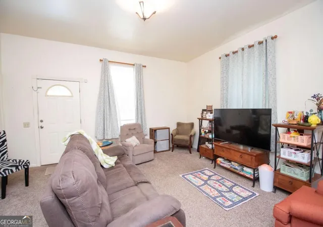Photo 4 of Single family home for sale at 20 Wilson St, Manchester, GA 31816 | MLS# 10840239 | Listing updated on 2026-10-05