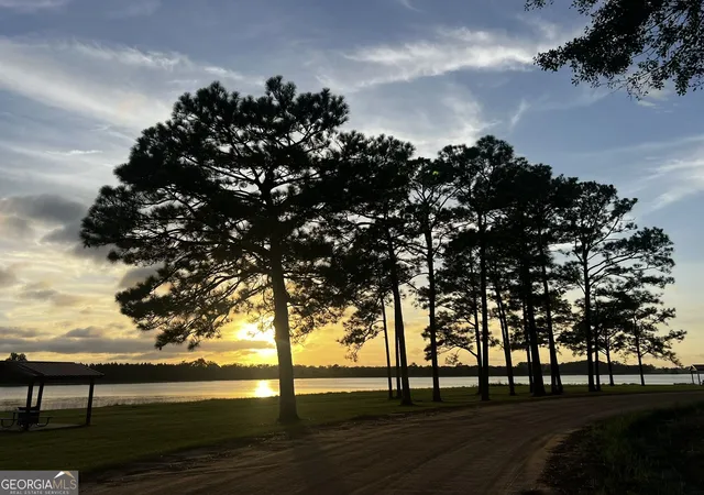 Photo 34 of Sale Pending at 1693 E Lake Dr, Screven, GA 31560 | MLS# 10844684 | Listing updated on 2026-09-24