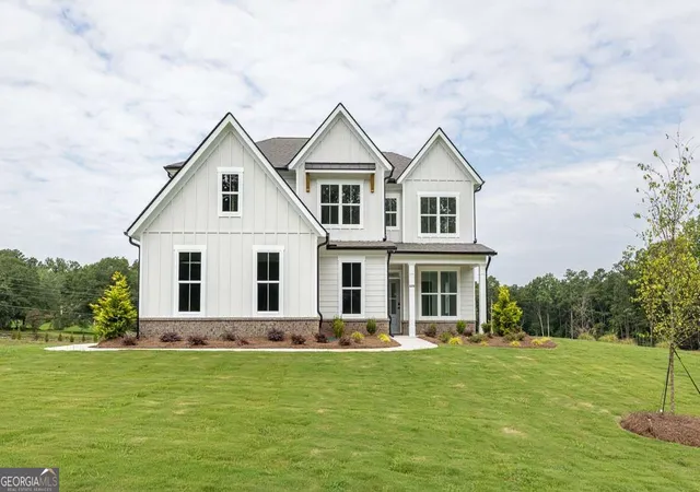 Photo 2 of Single family home for sale at 5270 Blue Bird Path, Powder Springs, GA 30127 | MLS# 10845028 | Listing updated on 2026-10-01