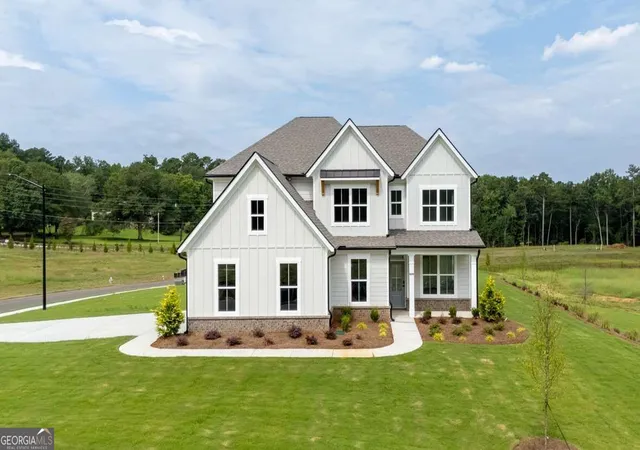 Photo 3 of Single family home for sale at 5270 Blue Bird Path, Powder Springs, GA 30127 | MLS# 10845028 | Listing updated on 2026-10-01