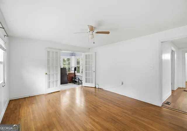 Photo 3 of Single family home for sale at 37 Claire Dr Se, Atlanta, GA 30315 | MLS# 10839745 | Listing updated on 2026-09-09