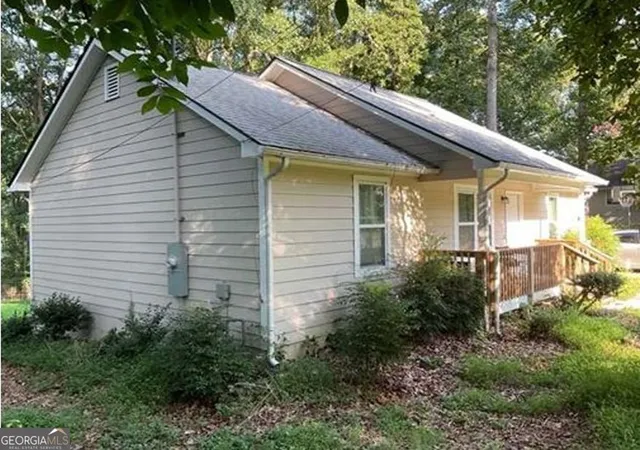 Photo 2 of Single family home for sale at 34 Clingstone Ct, Douglasville, GA 30134 | MLS# 10848417 | Listing updated on 2026-09-17